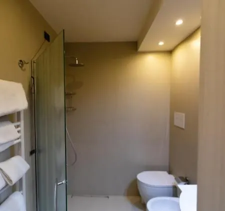 Hotell Enrichetta 3*