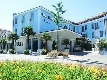 Enrichetta Hotell Desenzano del Garda