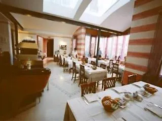 Enrichetta Hotell 3*