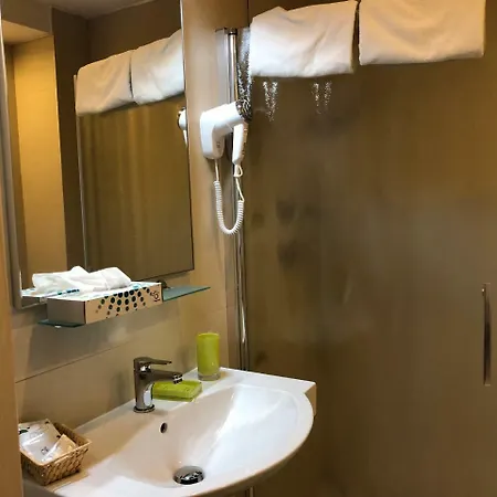 Hotell Enrichetta 3*