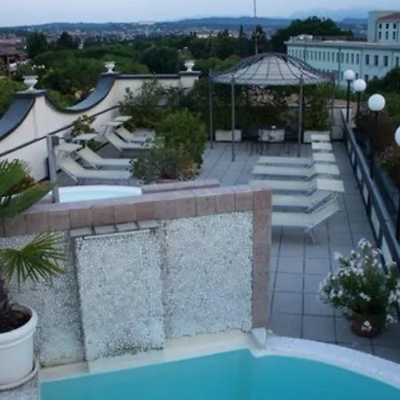 ホテル Enrichetta 3*