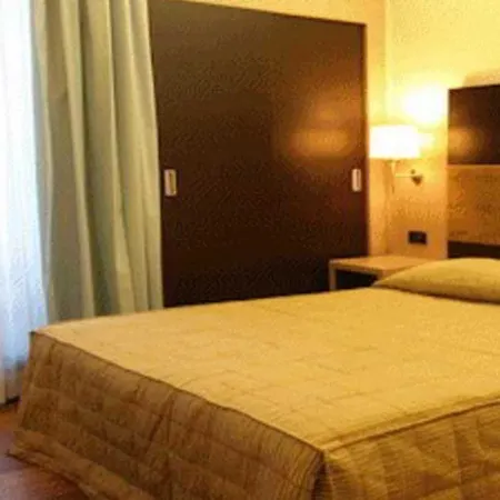 Enrichetta Hotel 3*