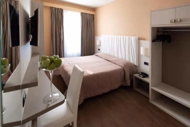 Hotel Enrichetta 3*