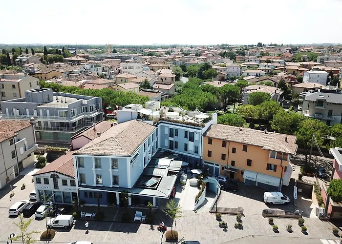 Enrichetta 3*