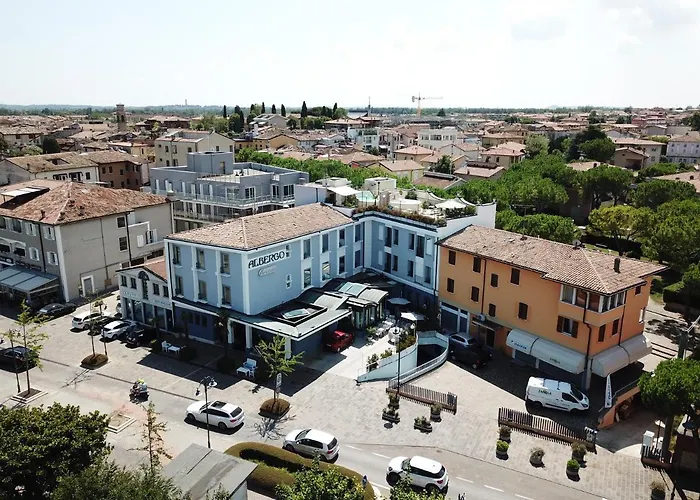 Enrichetta 3*